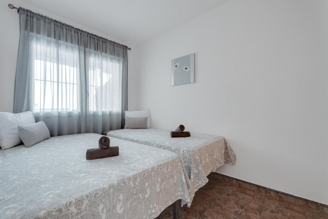 Ferienwohnung Raxi Torrevieja Exterior foto